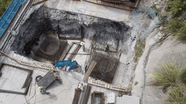 640 (2).gif